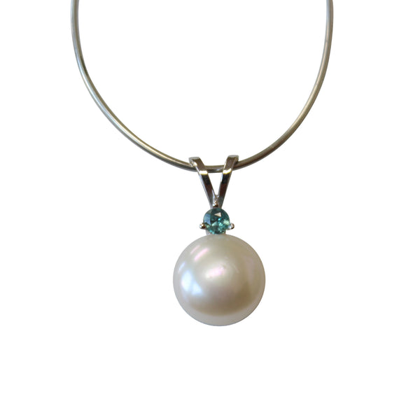 Pearl & Alexandrite Gemstone Pendant in 14kt. White Gold - Amazon Imports, Inc. - Fine Quality Gemstones and Jewelry Since 1978