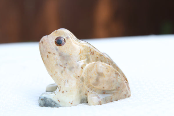Frog Soapstone Animal Carving - Amazon Imports, Inc. - Fine Quality Gemstones and Jewelry Since 1978