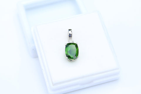 Chrome Diopside Pendant set in 14kt White Gold with Diamond Accent - Amazon Imports, Inc. - Fine Quality Gemstones and Jewelry Since 1978
