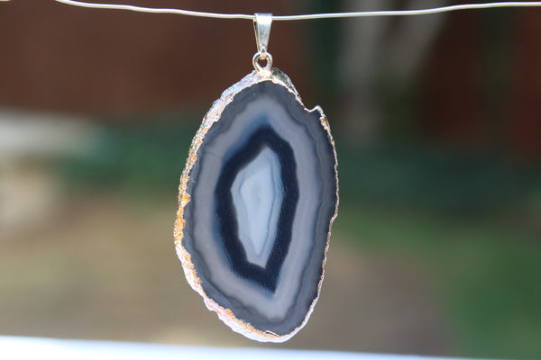 Agate Gemstone Pendant - Amazon Imports, Inc. - Fine Quality Gemstones and Jewelry Since 1978