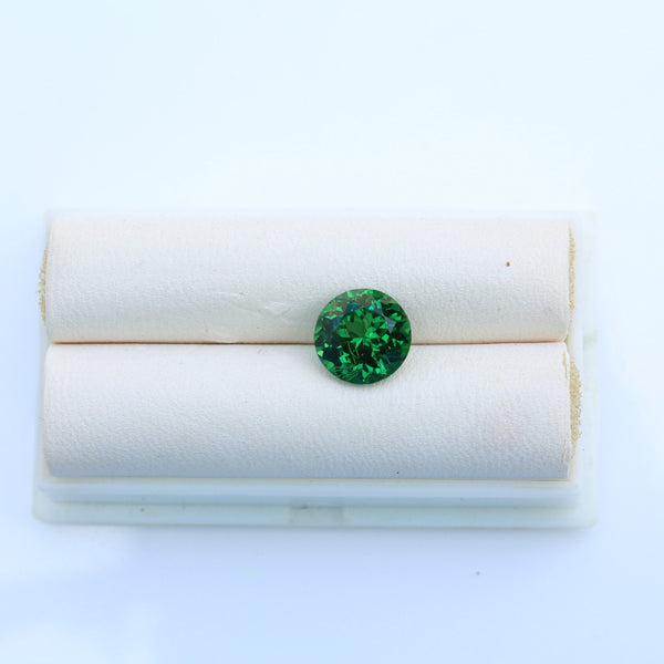 Tsavorite Garnet Gemstone  -  2.47 ct. Round - Amazon Imports, Inc. - Fine Quality Gemstones and Jewelry Since 1978